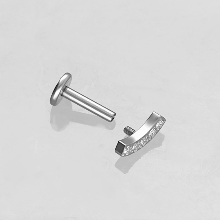 Tytanowy labret z łukiem z kryształków Crystal.jpg