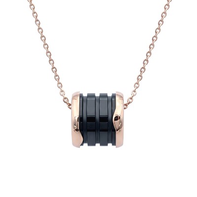 Naszyjnik rose gold z koralikiem z czarnej ceramiki.jpg