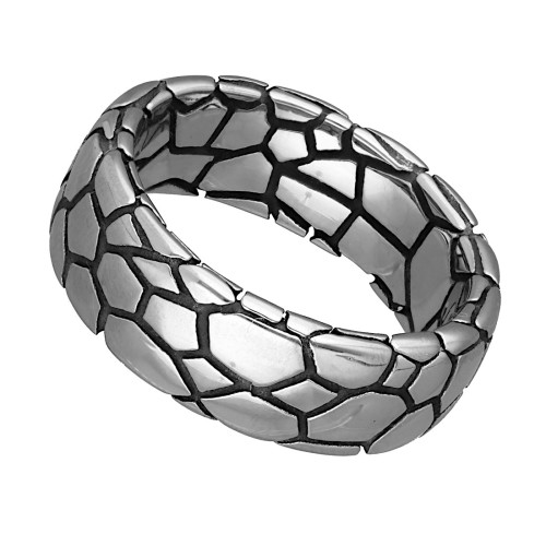 Oksydowana obrączka z fakturą imitującą skorupę.jpg