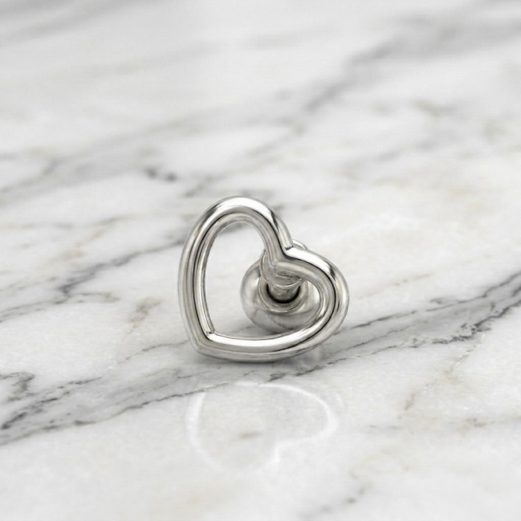 Kolczyk do ucha ze stali szlachetnej SERDUSZKO.jpg