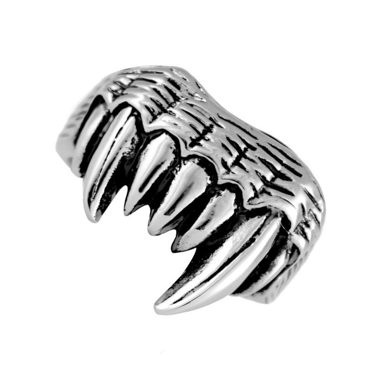 Srebrny sygnet stalowy kły.JPG