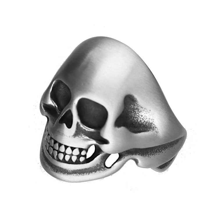 Srebrny matowy sygnet czaszka.jpg