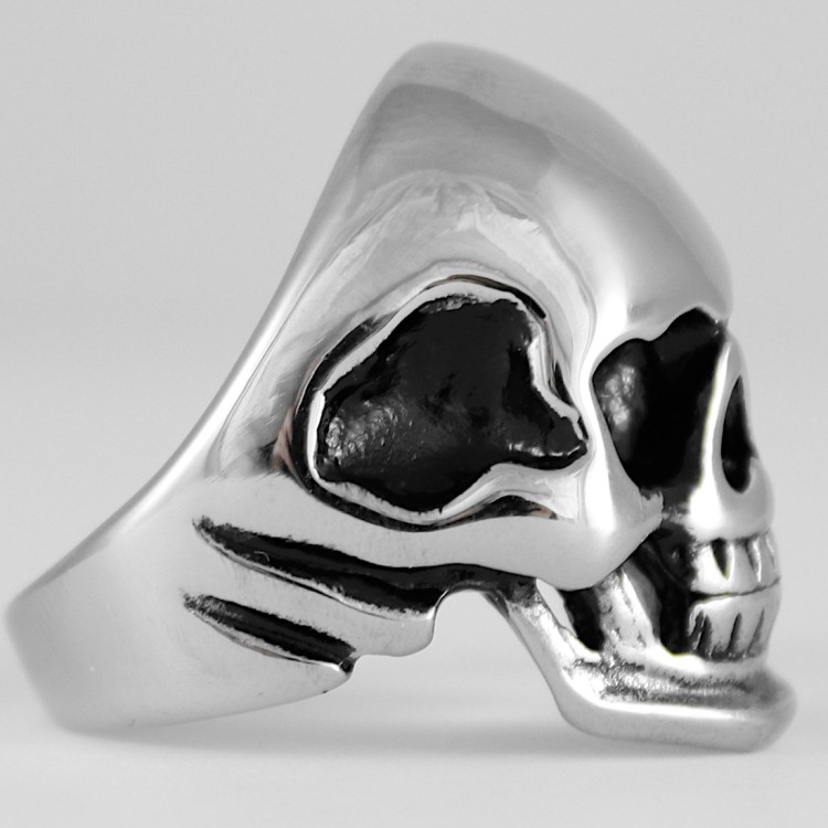 Srebrny sygnet stalowy CZASZKA.jpg