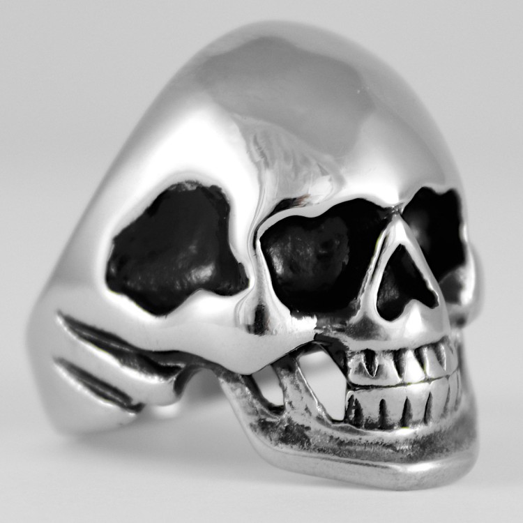 Srebrny sygnet stalowy CZASZKA.jpg