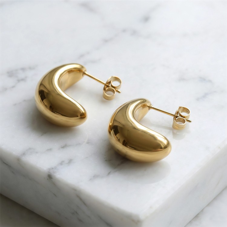 Złote półokrągłe kolczyki ze stali szlachetnej LUNA.jpg