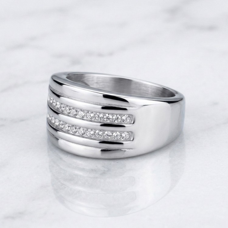 Obrączka stalowa z dwoma rzędami cyrkonii.jpg