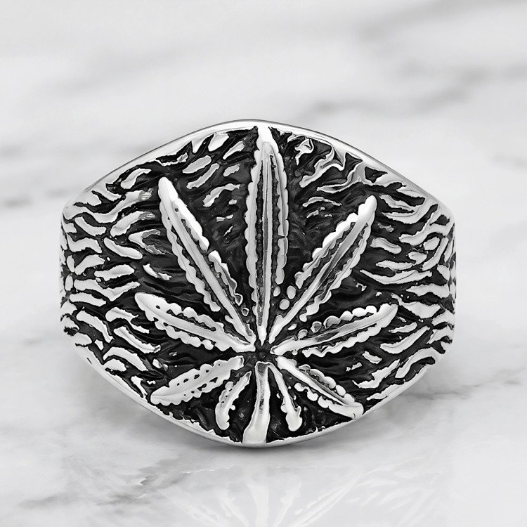 Srebrny sygnet ze stali szlachetnej CANNABIS.jpg