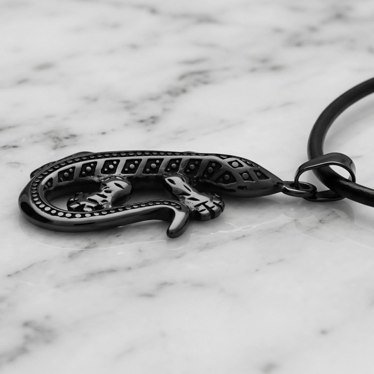 Czarna zawieszka ze stali GEKON.jpg