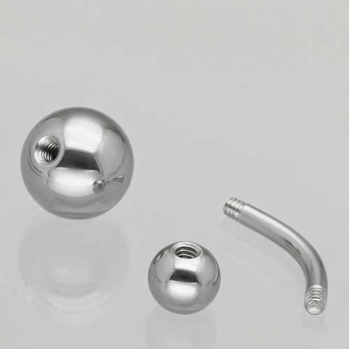 Kolczyk tytanowy do pępka z dwiema kulkami.jpg