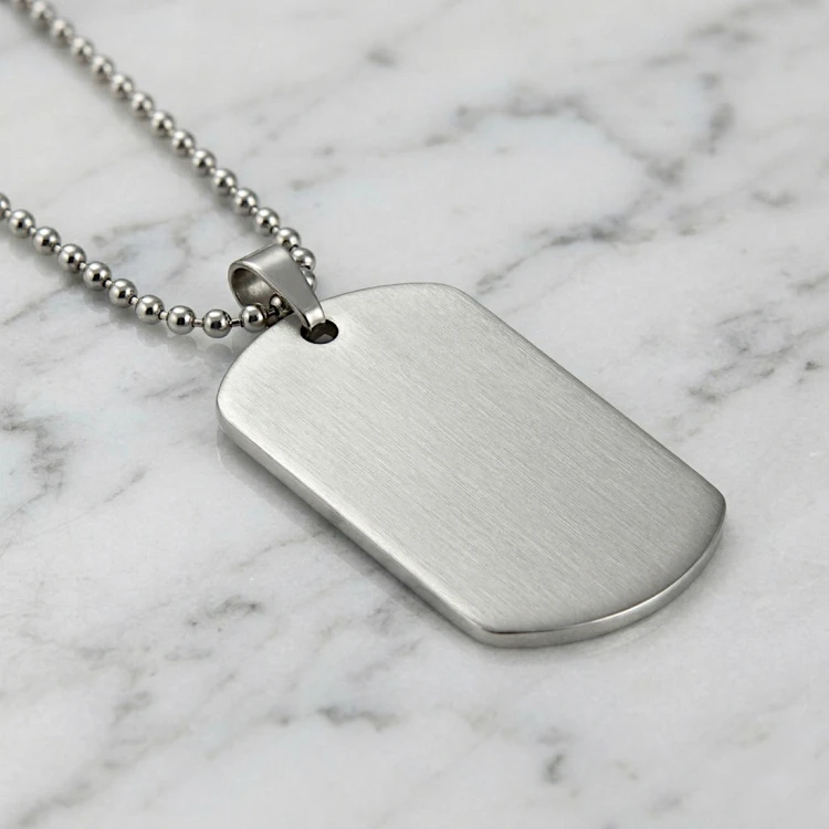 Nieśmiertelnik ze stali szlachetnej o szczotkowanym wykończeniu