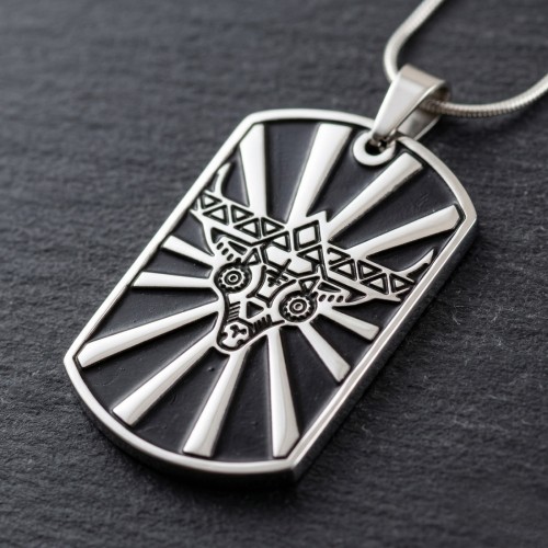 Stalowy nieśmiertelnik z głową bawoła