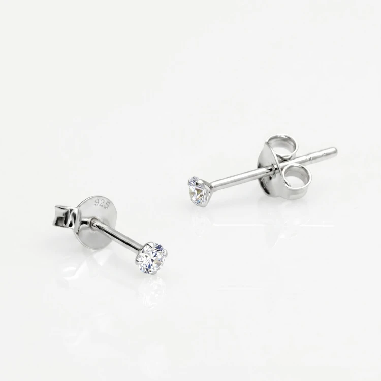 Kolczyki ze srebra z okrągłymi cyrkoniami Crystal