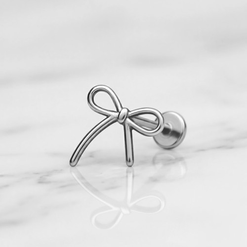 Labret tytanowy w kształcie kokardki