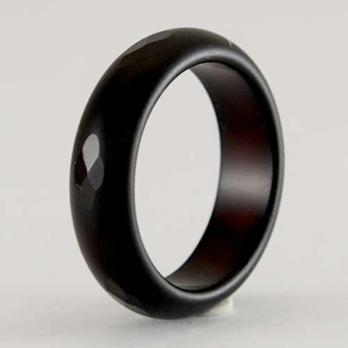 Czarna obrączka z trawionego Agatu.jpg